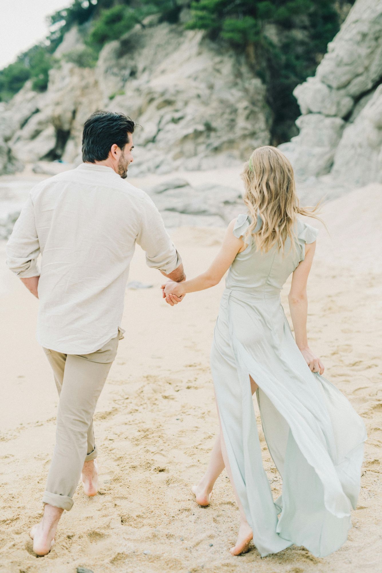 Ella & Matthew’s Golden Hour Engagement at the Coast